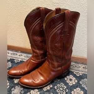 Mens Lucchese Classic size 11 B cowboy Boots